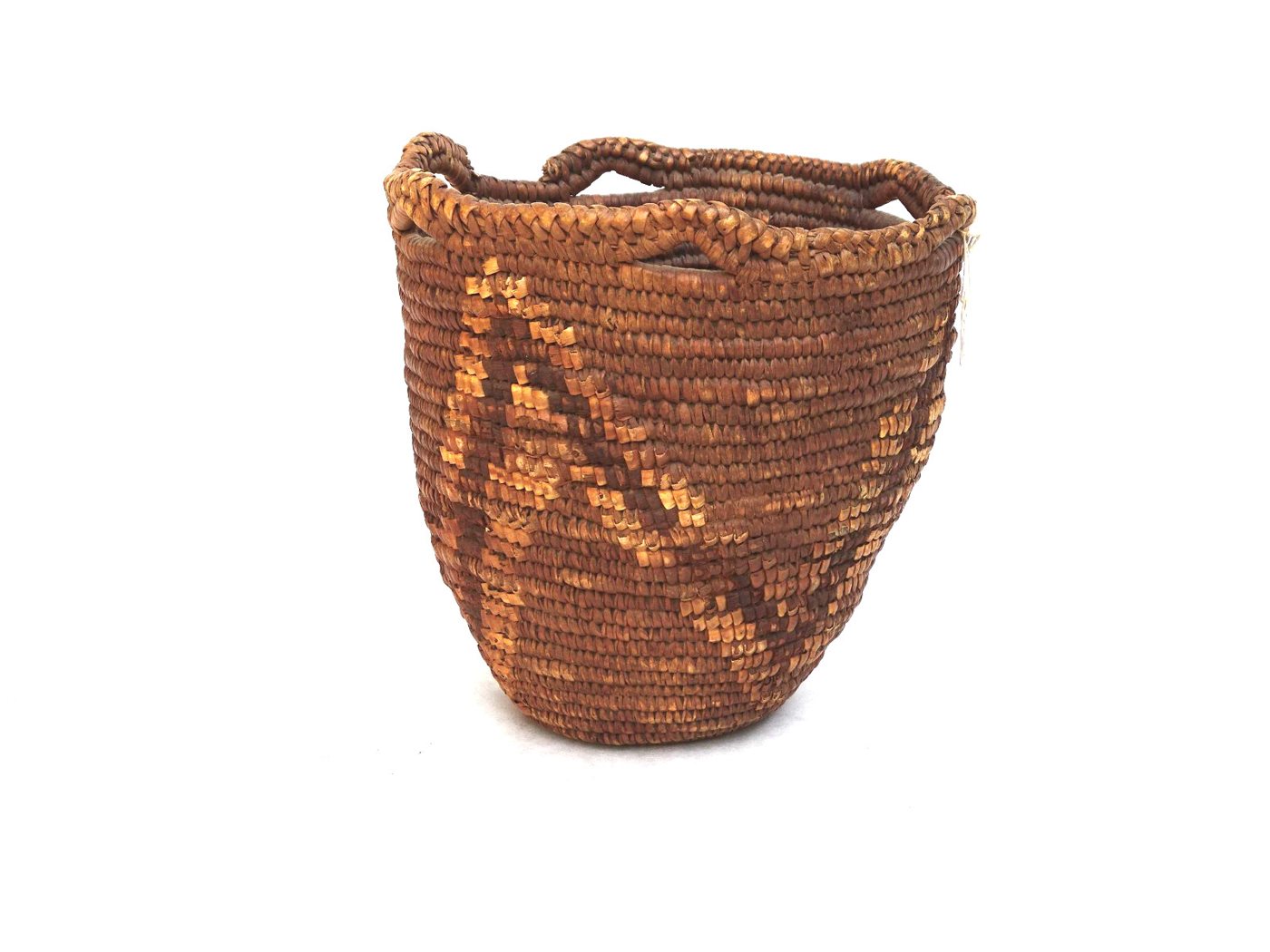 Klickitat-type looped-rim coiled berry basket