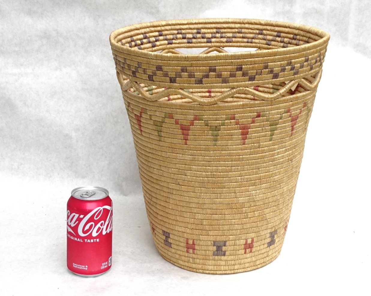 Large Yup'ik coiled grass basket with openwork band